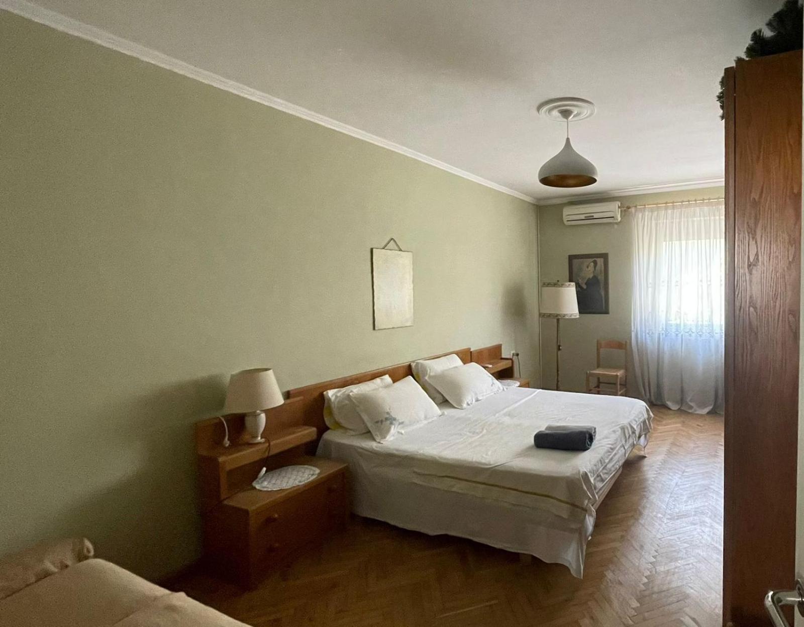 טיראנה Vintage Apartment In Center מראה חיצוני תמונה